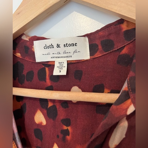 Anthropologie Cloth & Stone: Button-Down Blouse: Size Small - Picture 2 of 6